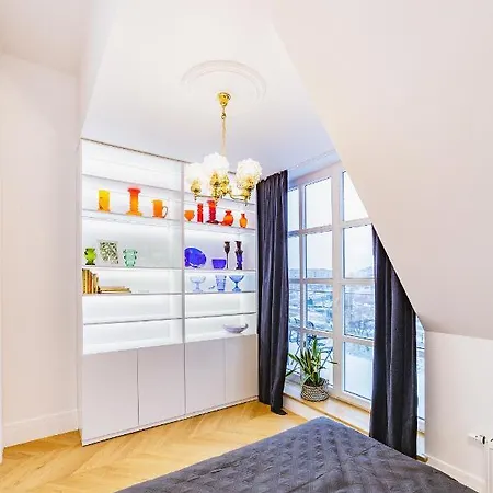 Retro Old Town Apartment
